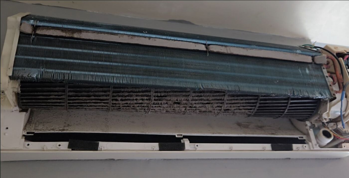 Detaljno čišćenje izmenjivača klima uređaja