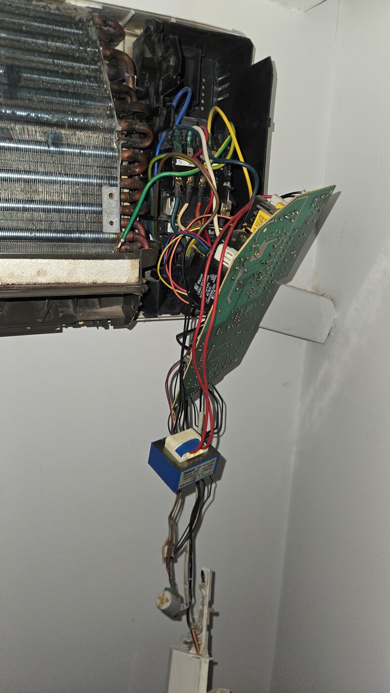 Servis elektronike klima uređaja